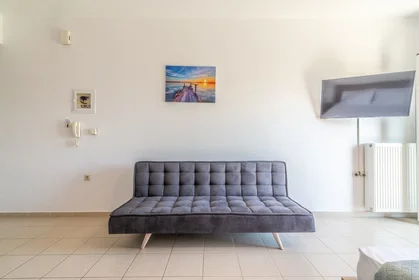 Entire apartment at Leontariti 13, image 1 of 10