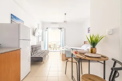Logement entier à Leontariti 13, image 4 de 25