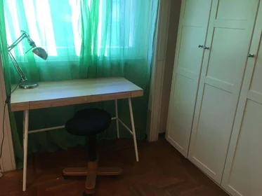 Habitación privada en Viale Daniele Ranzoni, 5, 20149 Milano MI, Italia, imagen 2 de 7