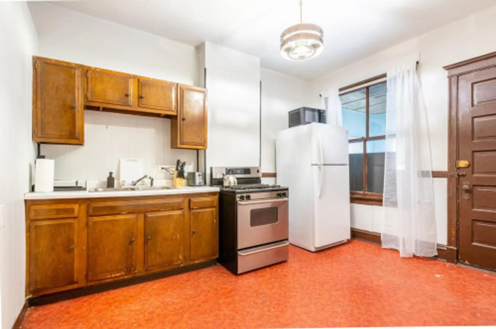 Camera accogliente per studenti disponibile a 