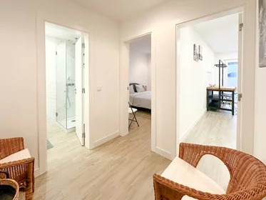 Toda a acomodação em Travessa de Santa Quitéria, Lisbon, imagem 2 de 9