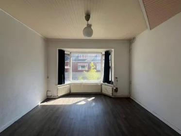 Privatzimmer in der Van der Waalsstraat, bild 1 von 4