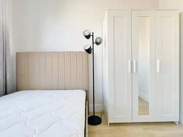 Alojamiento entero en residencia en 951 Madison Street,  3B, Bushwick, Brooklyn, NY, 11221, imagen 4 de 13