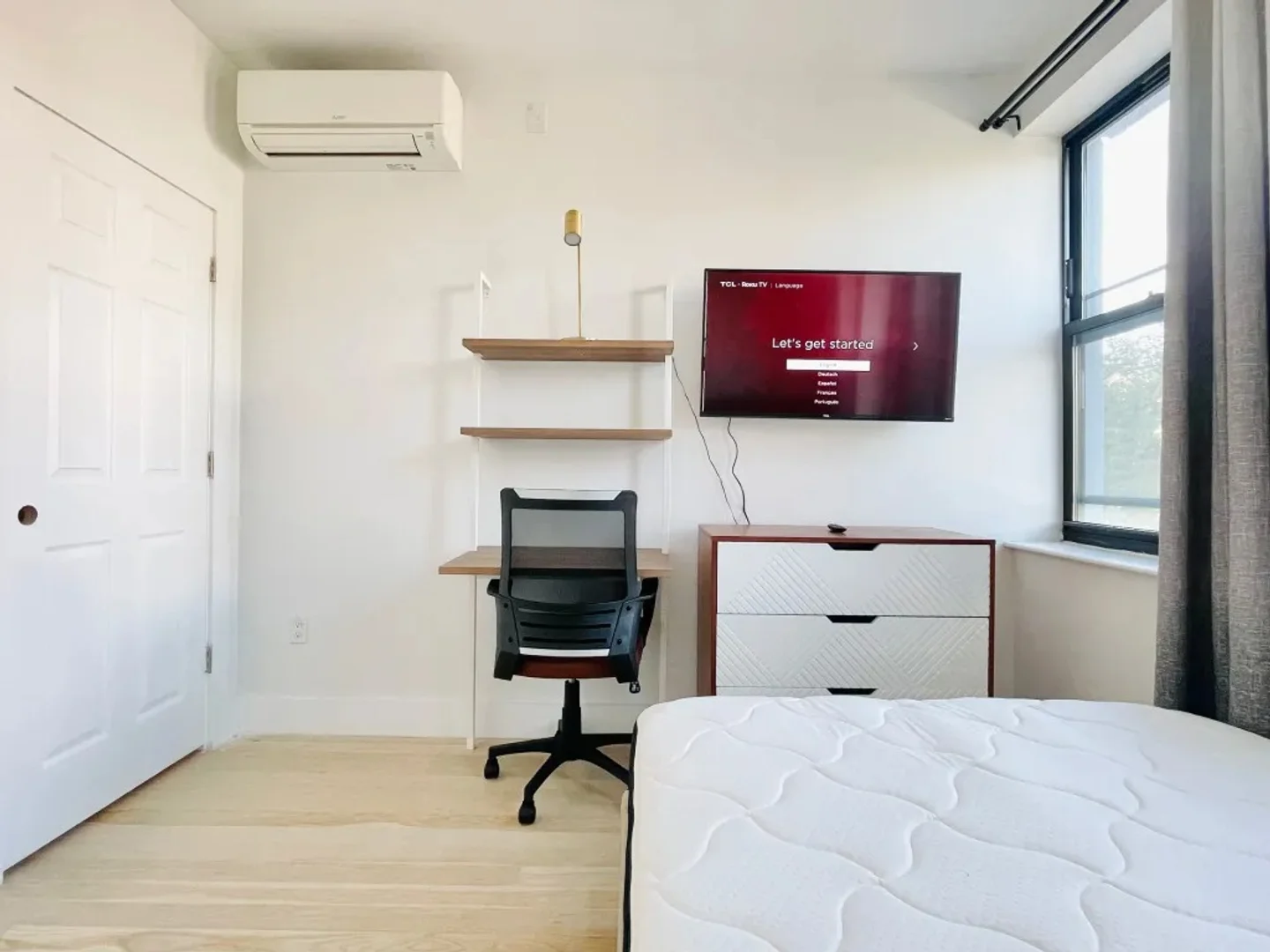 951 Madison Street,  3B, Bushwick, Brooklyn, NY, 11221