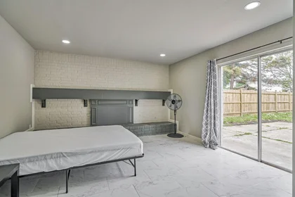 Gesamte Unterkunft in der Street, TX, Houston, United States, 77067, bild 1 von 7