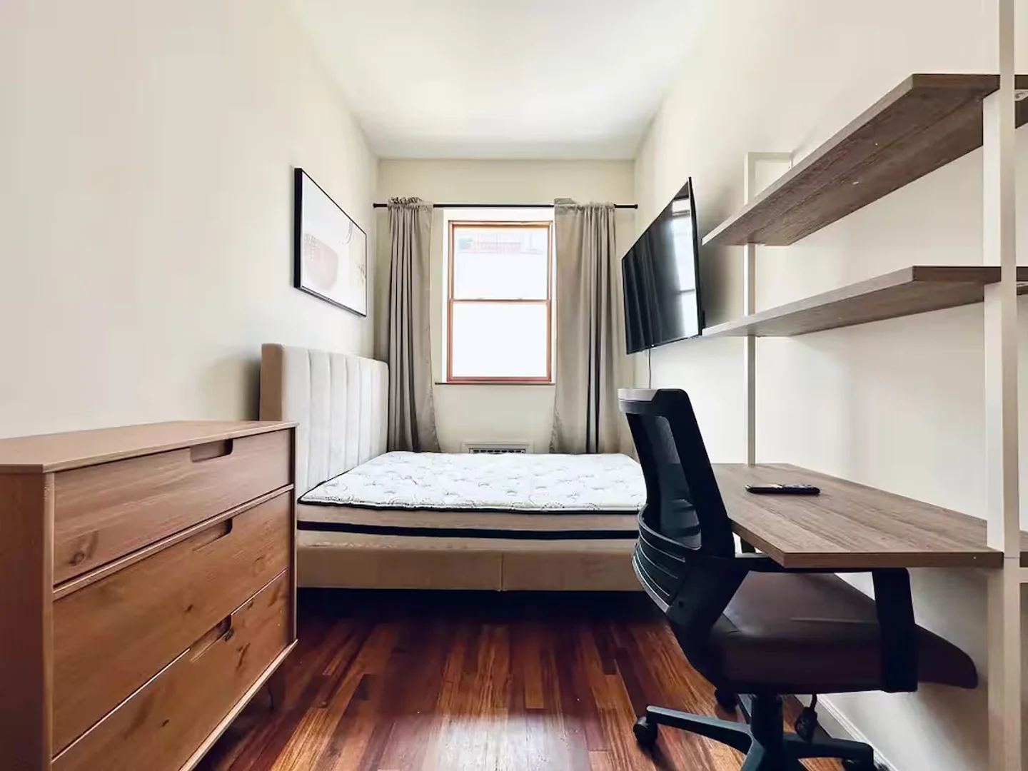 688 Union Street, 3R, Park Slope, Brooklyn, NY, 11215