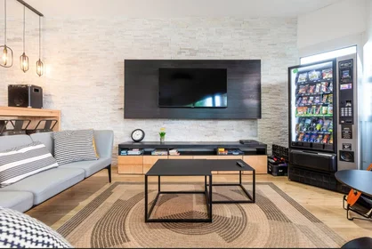 Private room in residence at Toulouse, 31400, image 5 of 12