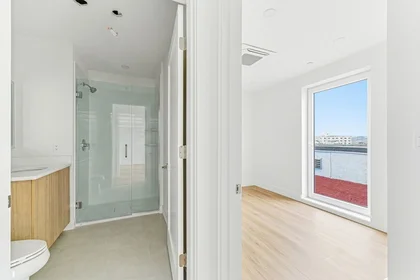 整租 在住宅内 在 1035, Commonwealth Ave., Unit 403, Allston, Boston, MA, 02215, 13的图像3