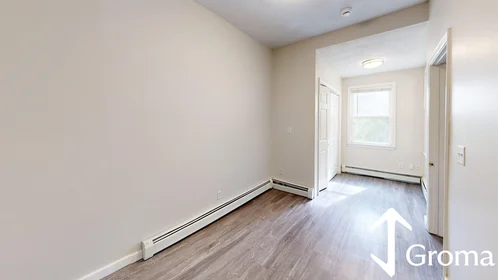 Logement entier en résidence à 129, Eutaw St., Unit 3, East Boston, Boston, MA, 02128, image 7 de 20