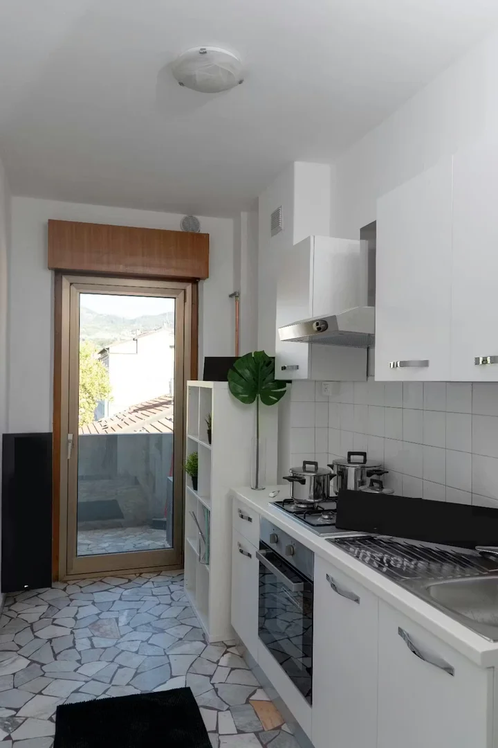  bölgesinde konforlu ve ferah öğrenci odası