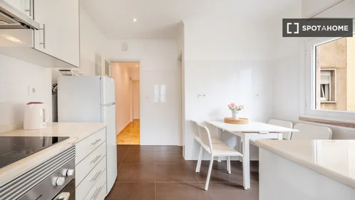 Privatzimmer in der Rua Alves Redol, bild 12 von 19