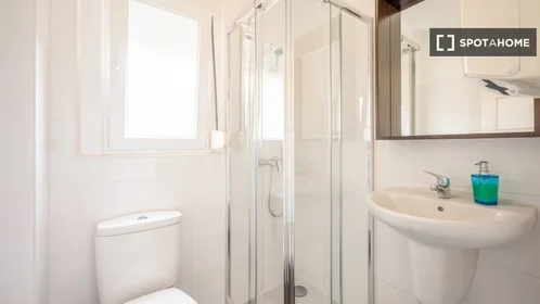 Privatzimmer in der Rua Alves Redol, bild 16 von 19