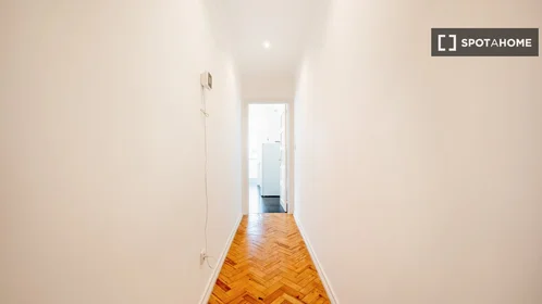 Privatzimmer in der Rua Alves Redol, bild 7 von 19