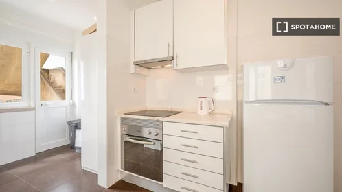 Privatzimmer in der Rua Alves Redol, bild 10 von 19