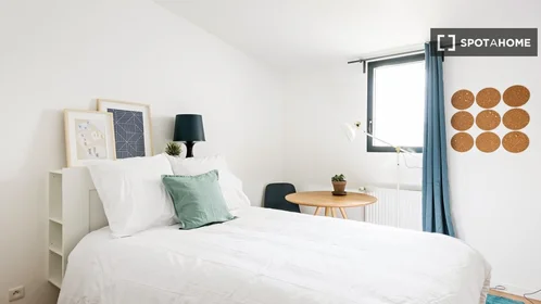 Privatzimmer in der rue Hoche, bild 2 von 19