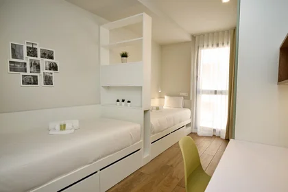 Quarto privado em Xior Collblanc Barcelona 08903, imagem 6 de 8