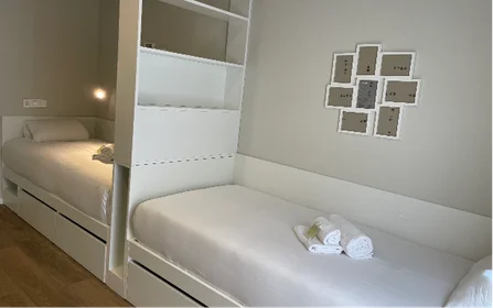 Özel oda konumu Xior Collblanc Barcelona 08903, 6 12 görüntüsü