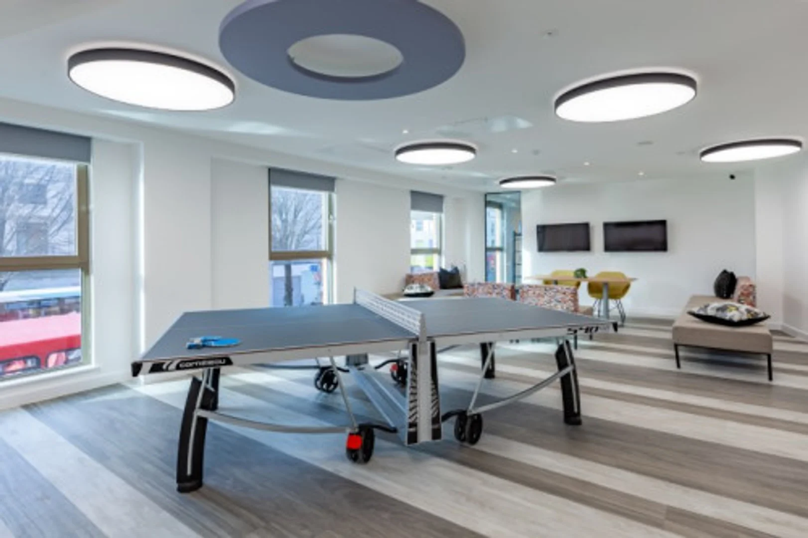 Student-friendly room in  with modern amenities