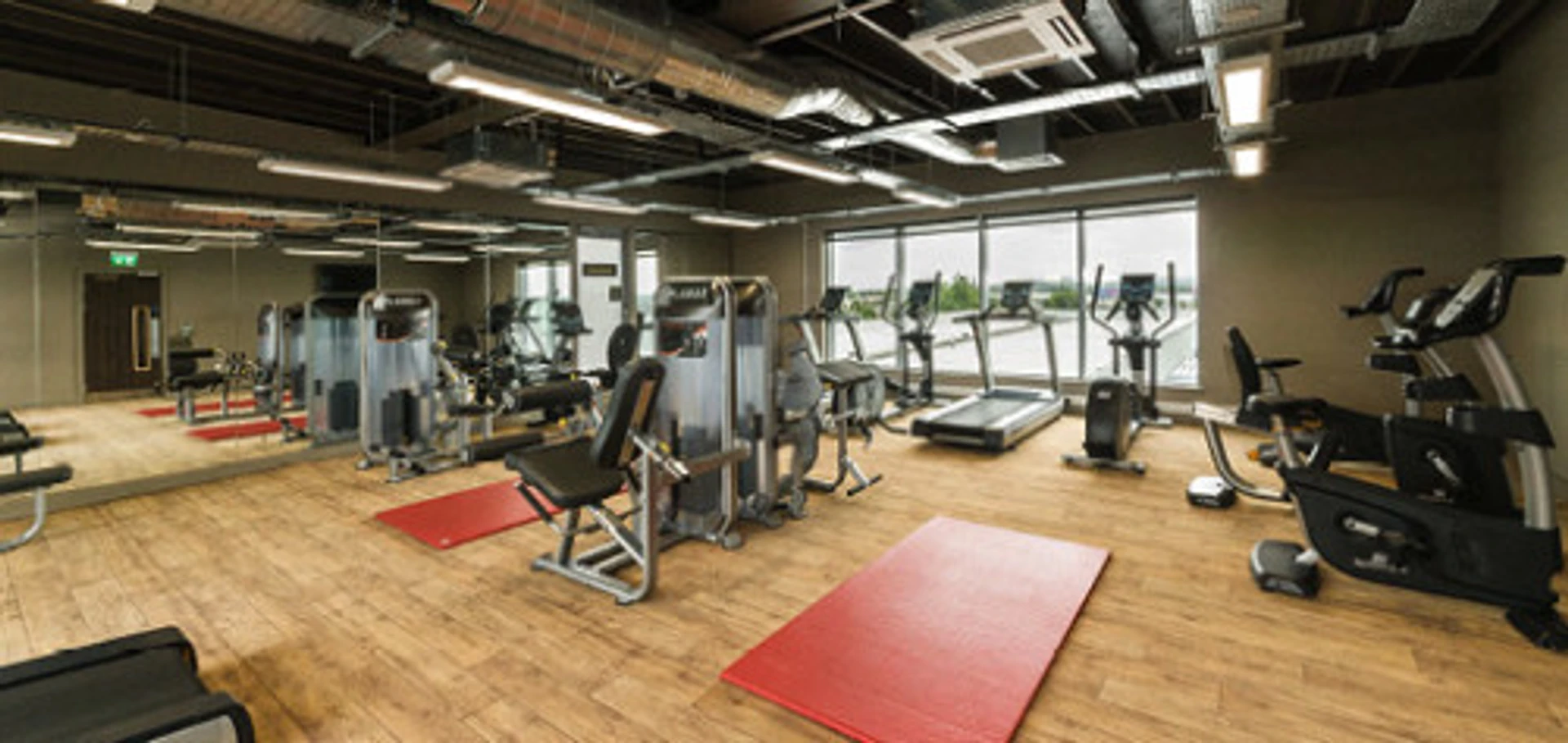 Comfortable and spacious student room in 