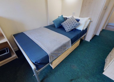 Chambre à louer dans un appartement en colocation à Huddersfield
