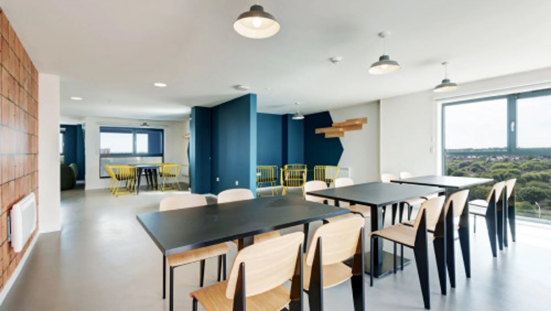 Quarto amigo do estudante em  com comodidades modernas