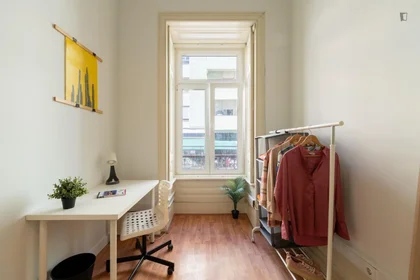 Quarto privado em Rua Almeida e Sousa, imagem 2 de 15