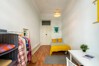 Quarto privado em Rua Almeida e Sousa, imagem 3 de 15