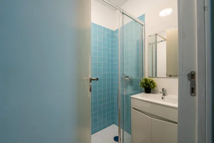 Quarto privado em Rua Almeida e Sousa, imagem 10 de 15