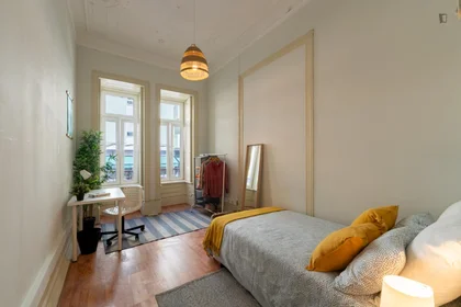 Quarto privado em Rua Almeida e Sousa, imagem 1 de 15