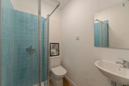 Quarto privado em Rua Almeida e Sousa, imagem 12 de 18