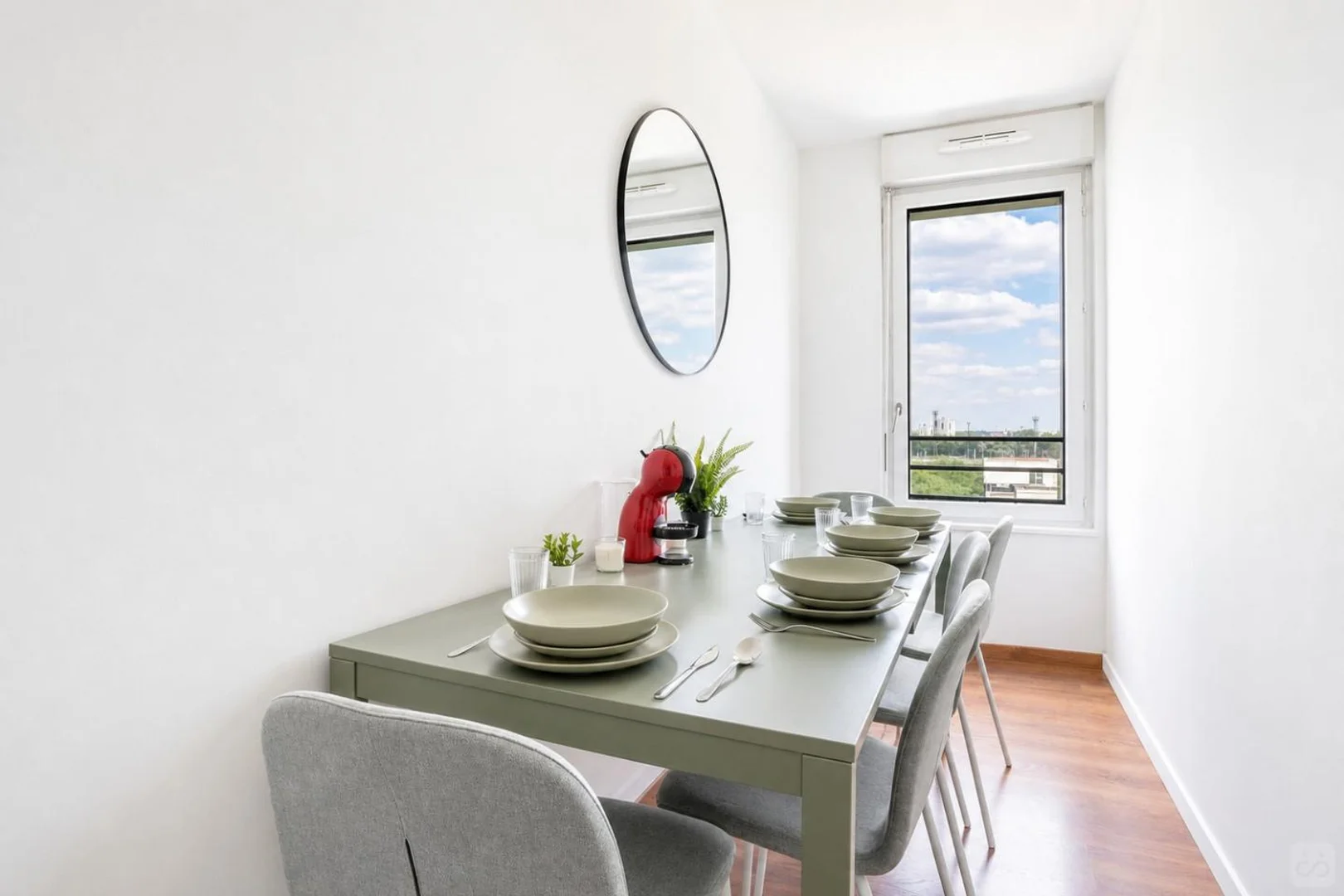 Habitación en apartamento estudiantil en alquiler en , completamente amueblado