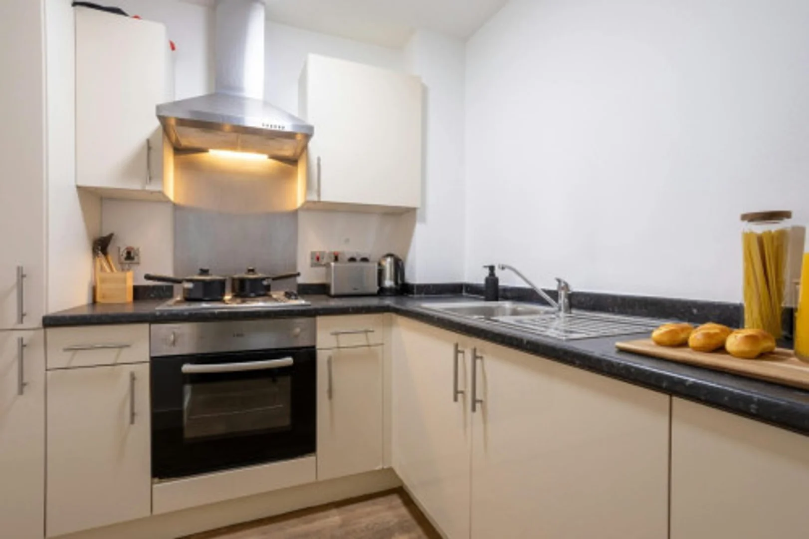 Budget-friendly student room close to campus in 