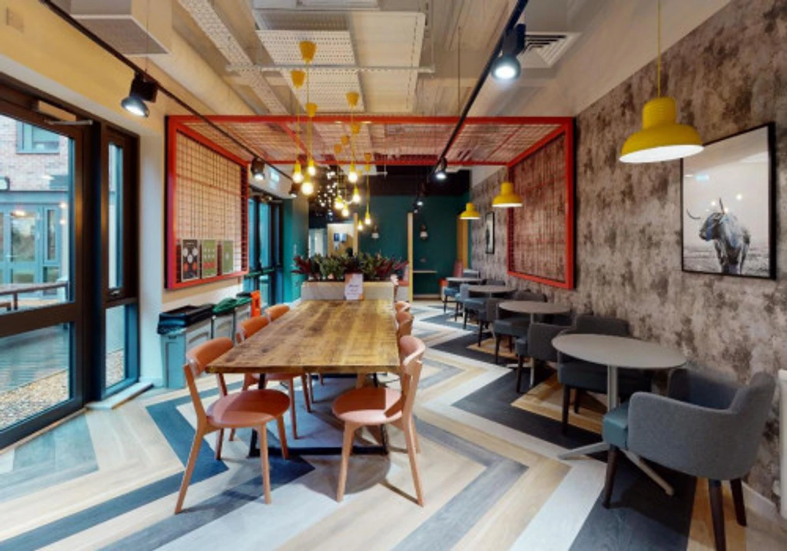 Economical student room with convenient location in 