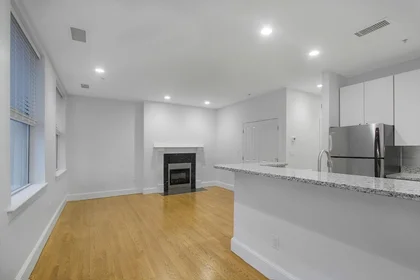 整租 在住宅内 在 140, Boylston St., Unit 10, Back Bay, Boston, MA, 02116, 13的图像4