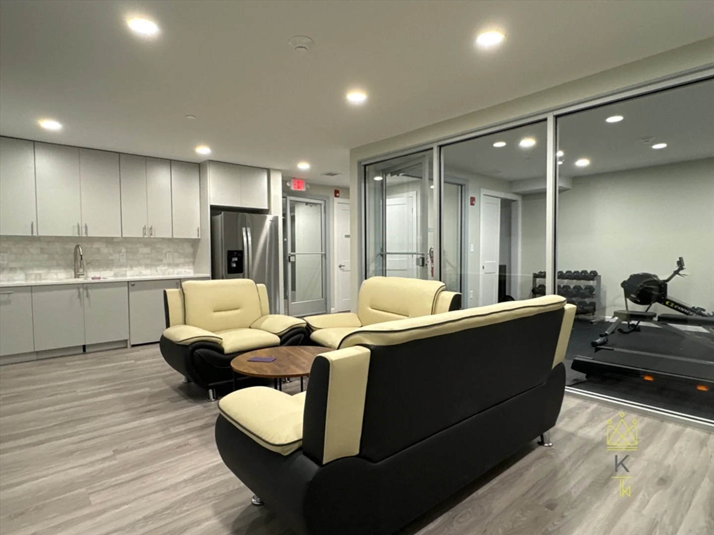 458, Washington St., Unit 301, Brighton, Boston, MA, 02135