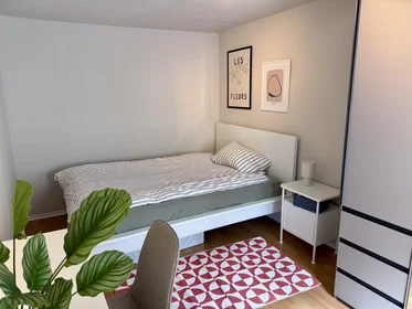 Gesamte Unterkunft in der Körnerstraße, Ehrenfeld, bild 1 von 10