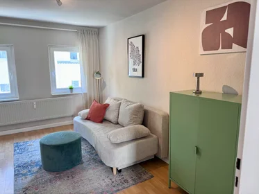 Gesamte Unterkunft in der Körnerstraße, Ehrenfeld, bild 9 von 10