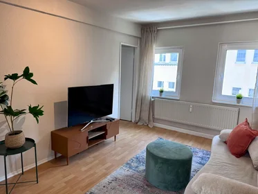 Gesamte Unterkunft in der Körnerstraße, Ehrenfeld, bild 10 von 10