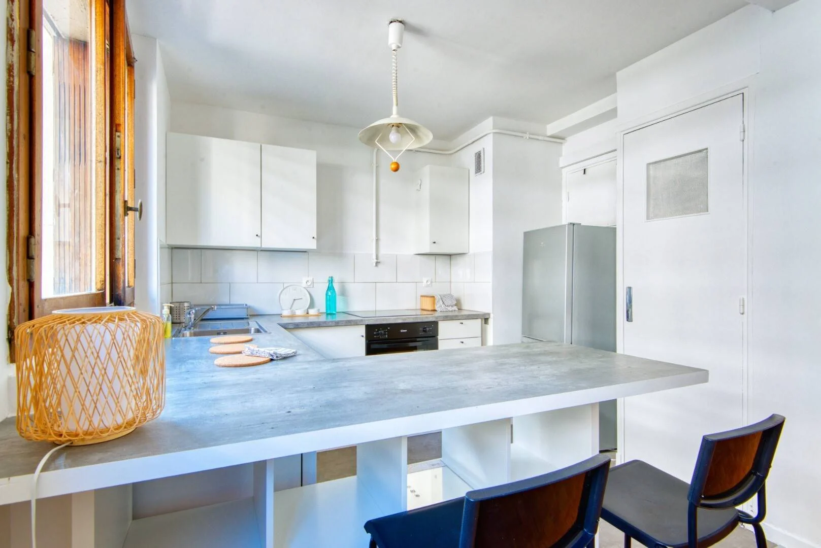 Habitación en apartamento estudiantil en alquiler en , completamente amueblado