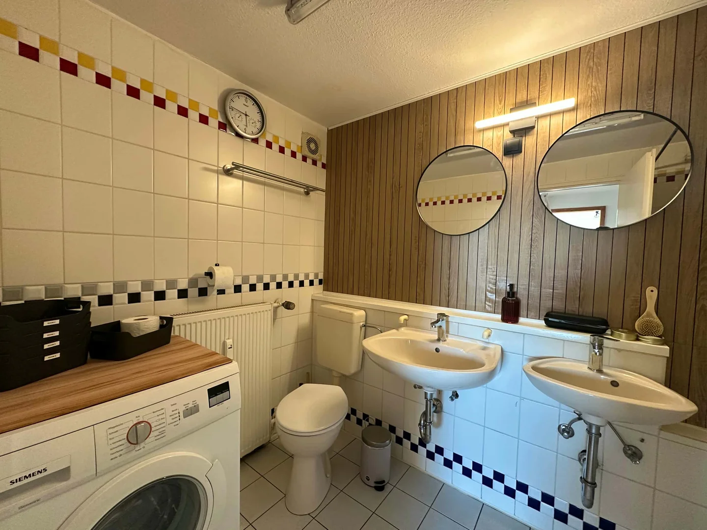 Habitación en apartamento estudiantil en alquiler en , completamente amueblado