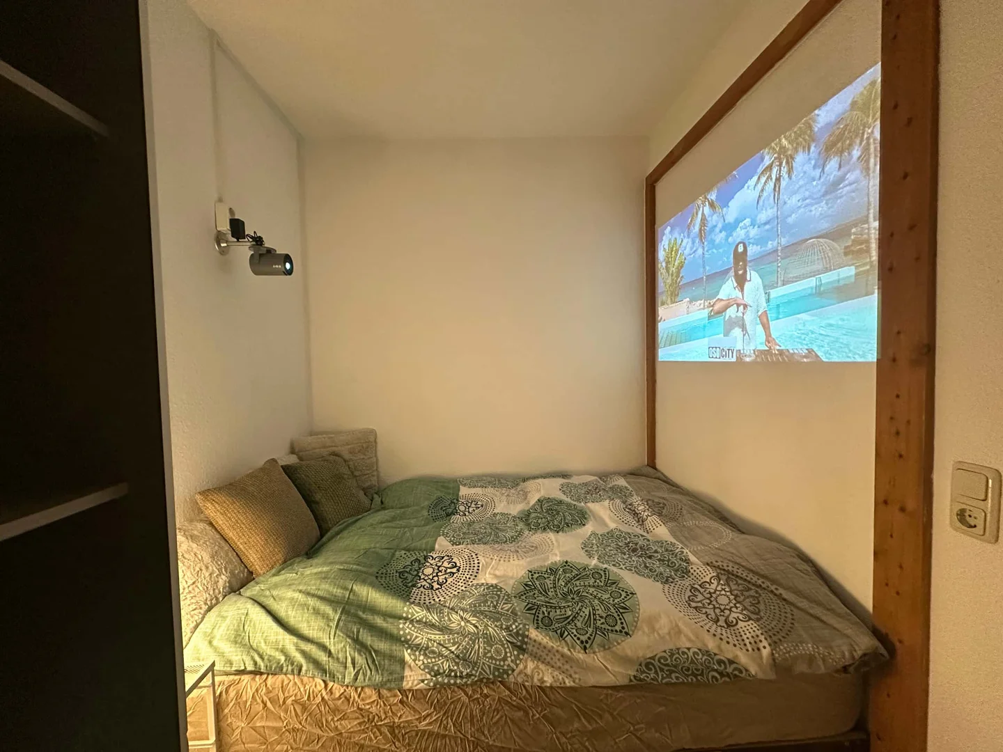 Habitación estudiantil económica con ubicación conveniente en 