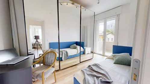 Stanza privata in Via Cosme Tura, 2, 35133 Padova PD, Italy, immagine 1 di 10