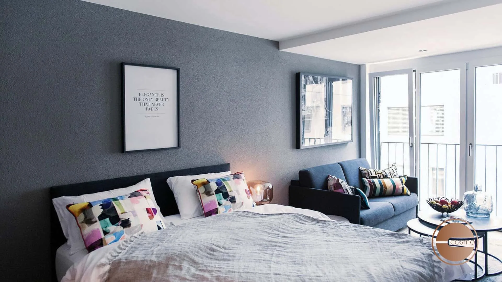 Quarto de estudante económico com localização conveniente em 