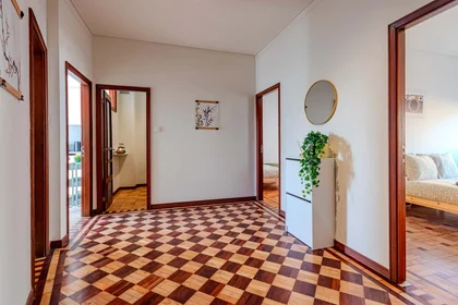 Private room at R. João de Oliveira Ramos 7, 4000-099 Porto, Portugal, image 10 of 29