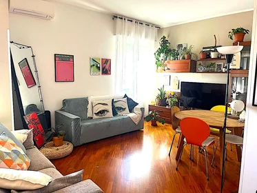 Habitación privada en Via Monte Rosa, 60, 16139 Genova GE, Italia, imagen 3 de 15