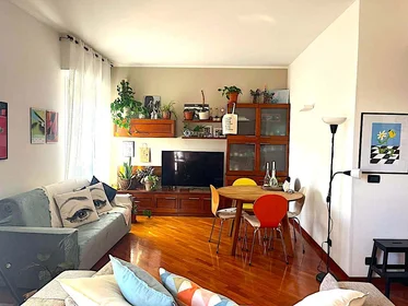 Habitación privada en Via Monte Rosa, 60, 16139 Genova GE, Italia, imagen 4 de 15