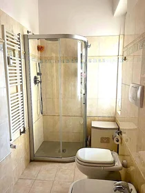Habitación privada en Via Monte Rosa, 60, 16139 Genova GE, Italia, imagen 9 de 15