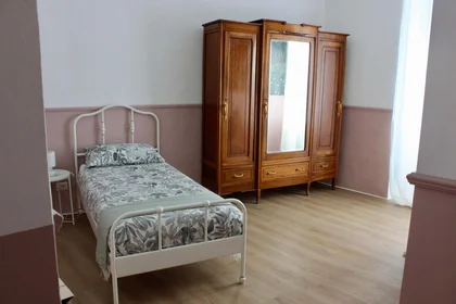 Özel oda konumu Via Monte Rosa, 3, 10154 Torino TO, Italia, 2 23 görüntüsü