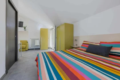 Stanza privata in Viale Trento, 41, 47921 Rimini RN, Italy, immagine 1 di 4