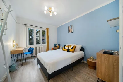 Entire apartment at 2 Bd Alexandre 1er de Yougoslavie, 21000 Dijon, France, image 7 of 12
